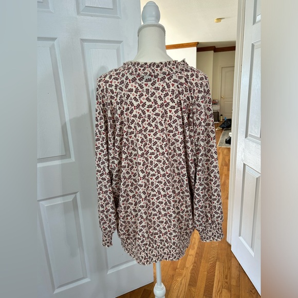 Torrid Crème Floral Long Sleeve Top in Women’s Sz 4X - Picture 5 of 7